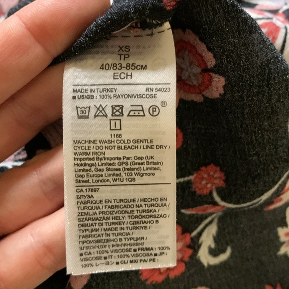 NWT Banana Republic Floral Print Peplum Wrap Top Size XS black red - Picture 6 of 10